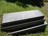 image of grave number 689917